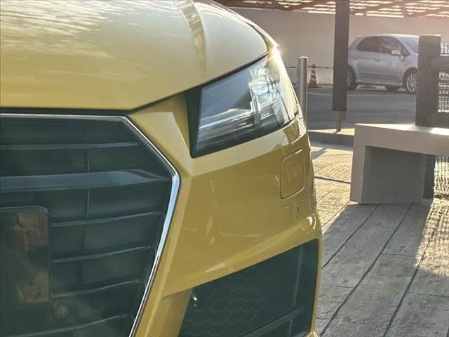 ＴＴクーペ ２．０ＴＦＳＩ　クワトロ　Ｓラインパッケージ　禁煙車　車検整備付　バーチャルコックピット　バックカメラ　クルーズコントロール　ＥＴＣ　ドラレコ　ＢＴ　プッシュスタート　スマートキー２　ＬＥＤヘッドライト　パワーシート　電格ミラー　ホールドアシスト（32枚目）