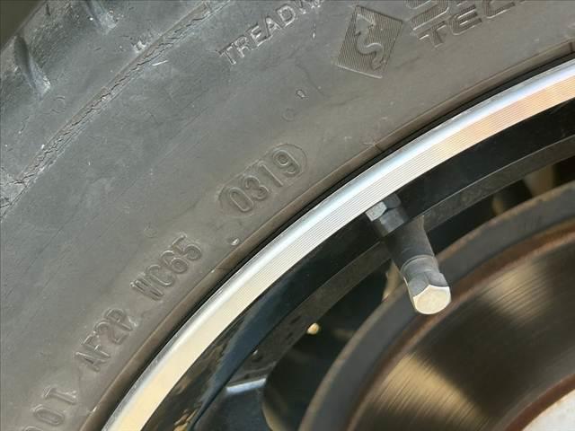 ＴＴクーペ ２．０ＴＦＳＩ　クワトロ　Ｓラインパッケージ　禁煙車　車検整備付　バーチャルコックピット　バックカメラ　クルーズコントロール　ＥＴＣ　ドラレコ　ＢＴ　プッシュスタート　スマートキー２　ＬＥＤヘッドライト　パワーシート　電格ミラー　ホールドアシスト（41枚目）