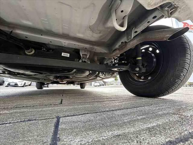 アルト VP 禁煙車 車検整備付 5AGS エアコン パワステ キーレス ドラレコ ラジオチューナー WSRSエアB ACソケット 純正セキュリティ フロマット ドアバイザー ヘッドライトレベライザー 横滑り防止(38枚目)