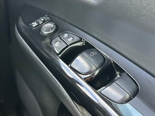 セレナ Ｇ　禁煙車　エマブレ　アラビュー　ＦＲソナー　パーキングアシスト　両電スラ　オートＬＥＤ　社外８インチナビ　フルセグ　ＢＴ　ＤＶＤ　スマートキー　Ａストップ　クルコン　ドラレコ　ＥＴＣ　純１５ＡＷ（30枚目）