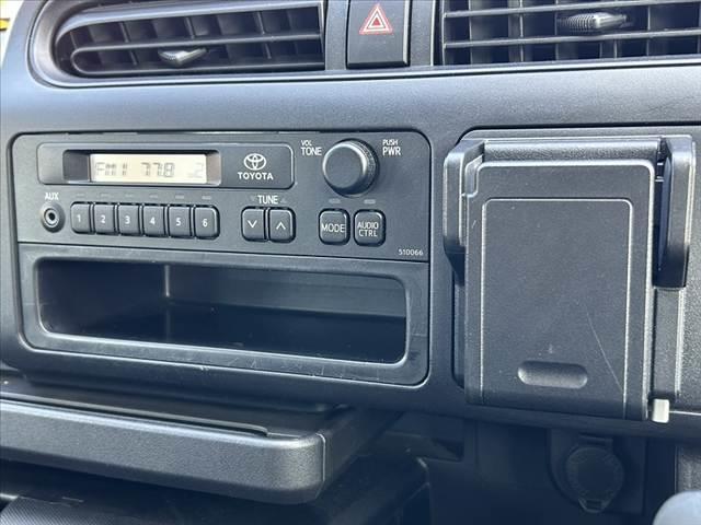 プロボックス DX 車検整備付 後期 AM/FMラジオ 時間調整式間欠前後ワイパー ヘッドライトレベライザー シートリフター ACソケット 電動ミラー サイドバイザー マット オートライト 横滑り防止 バックドアロック(5枚目)