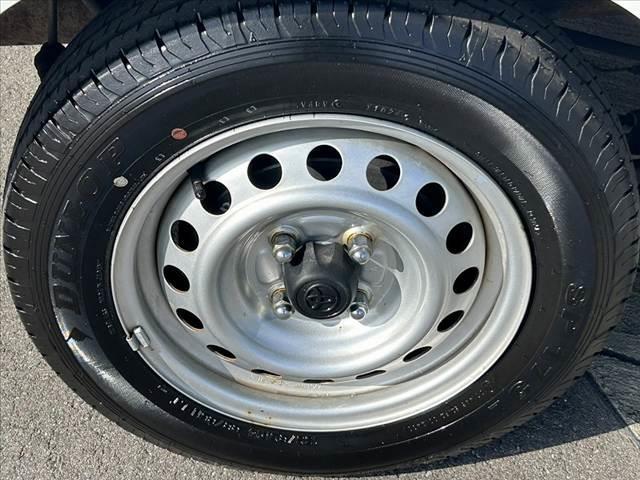 プロボックス DX 車検整備付 後期 AM/FMラジオ 時間調整式間欠前後ワイパー ヘッドライトレベライザー シートリフター ACソケット 電動ミラー サイドバイザー マット オートライト 横滑り防止 バックドアロック(35枚目)