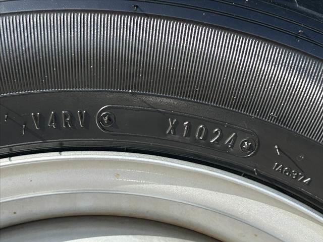 プロボックス DX 車検整備付 後期 AM/FMラジオ 時間調整式間欠前後ワイパー ヘッドライトレベライザー シートリフター ACソケット 電動ミラー サイドバイザー マット オートライト 横滑り防止 バックドアロック(38枚目)