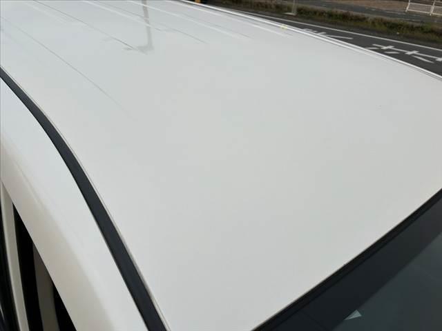 セレナ ハイウェイスターＶ　アーバンクロム　禁煙車　フリップダウンモニター　両側電動スライドドア　ナビ　フルセグ　バックモニター　ＨＩＤオートライト　クルコン　プッシュスタート　スマートキー　アイドリングストップ　フォグランプ　電格ミラー（29枚目）