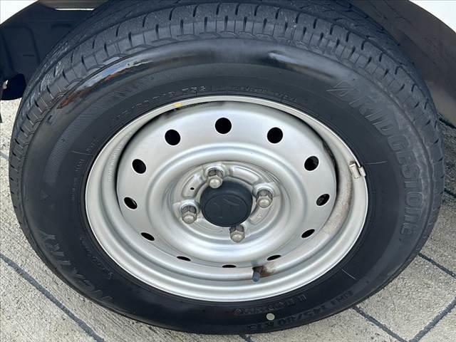 アルト ＶＰ　禁煙車　車検整備付　５ＡＧＳ　レーダーブレーキサポート　ＡＢＳ　ドライブレコーダー　リモコンキー　スペアキー　アナログメーター　マルチインフォメーションディスプレイ　ＳＲＳエアバッグ　マニュアルＡＣ（32枚目）