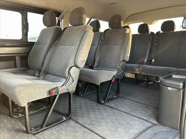 ハイエースワゴン GL 後期 禁煙車 車検整備付 電スラ オートLED 社外SDナビ フルセグ BT DVD Bカメラ キーレス スペアキー ETC フォグライト 電格ミラー チルトステア 社外16AW フロマット(18枚目)