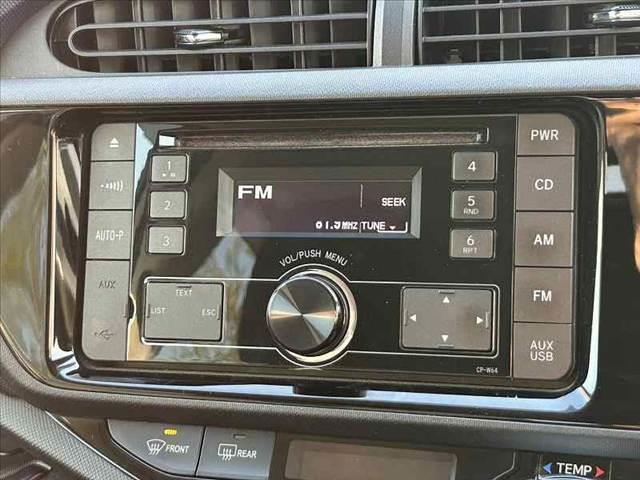 アクア S 中期 禁煙車 車検整備付 純正CDオーディオ キーレス ETC ドラレコ 電格ミラーウインカー チルトステア シートリフター プライバシーガラス フォグ ヘッドライトレベライザー 横滑り防止(3枚目)