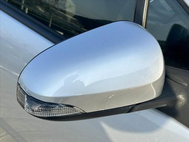 アクア S 中期 禁煙車 車検整備付 純正CDオーディオ キーレス ETC ドラレコ 電格ミラーウインカー チルトステア シートリフター プライバシーガラス フォグ ヘッドライトレベライザー 横滑り防止(26枚目)