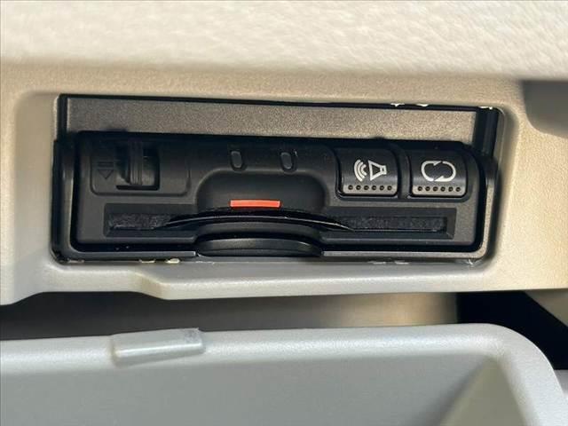 セレナ G 両電スラ エマブレ アラビュー FRソナー Pアシスト 純正SDナビ フルセグ BT DVD ステリモ ETC スマートキーX2 Aストップ チルトステア シートリフター Pガラス 電格ミラー AW(7枚目)