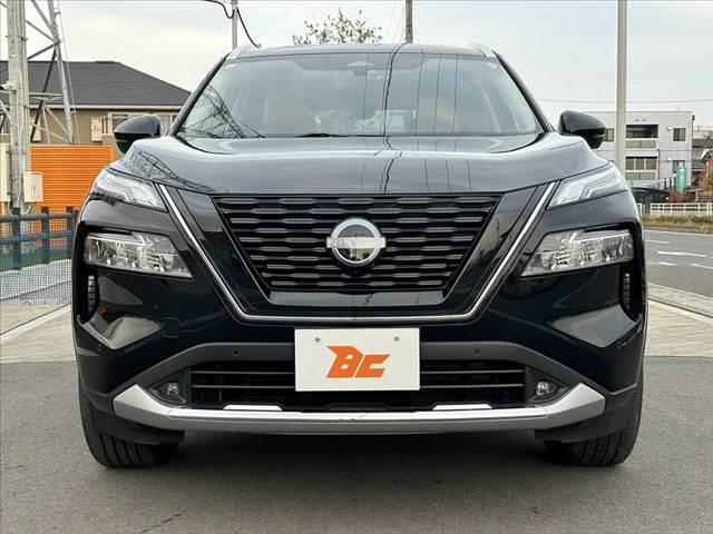 エクストレイル G e-4ORCE 禁煙車 プロパイロット エマブレ アラビュー インテリミラー 12.3コネクトナビ フルセグ BT BOSEサウンド タンナッパ革シート パノラマルーフ シルバールーフレール ETC FRドラレコ(9枚目)