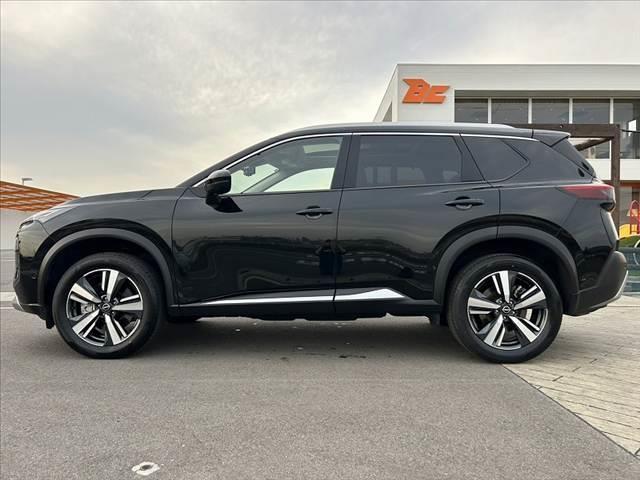 エクストレイル G e-4ORCE 禁煙車 プロパイロット エマブレ アラビュー インテリミラー 12.3コネクトナビ フルセグ BT BOSEサウンド タンナッパ革シート パノラマルーフ シルバールーフレール ETC FRドラレコ(11枚目)