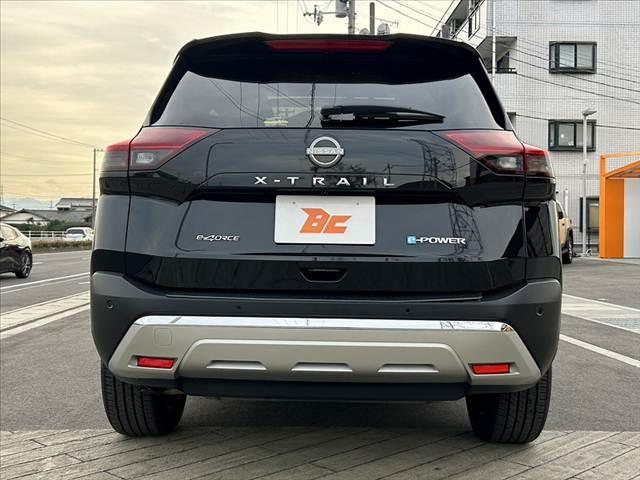 エクストレイル G e-4ORCE 禁煙車 プロパイロット エマブレ アラビュー インテリミラー 12.3コネクトナビ フルセグ BT BOSEサウンド タンナッパ革シート パノラマルーフ シルバールーフレール ETC FRドラレコ(14枚目)