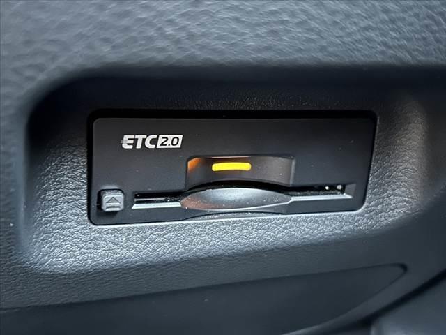 エクストレイル G e-4ORCE 禁煙車 プロパイロット エマブレ アラビュー インテリミラー 12.3コネクトナビ フルセグ BT BOSEサウンド タンナッパ革シート パノラマルーフ シルバールーフレール ETC FRドラレコ(32枚目)