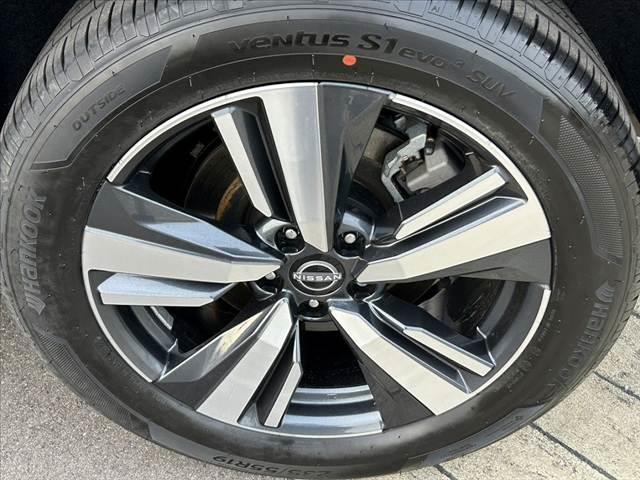 エクストレイル G e-4ORCE 禁煙車 プロパイロット エマブレ アラビュー インテリミラー 12.3コネクトナビ フルセグ BT BOSEサウンド タンナッパ革シート パノラマルーフ シルバールーフレール ETC FRドラレコ(41枚目)