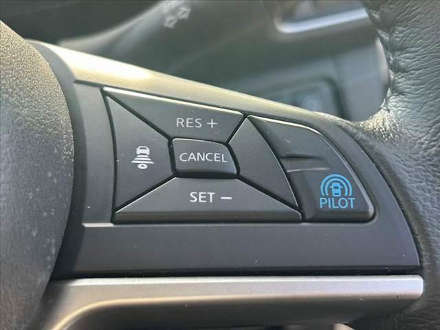 セレナ 禁煙車 車検整備付 プロパイロット アラビュー スマートミラー FRソナー エマブレ フリップダウンM 社外8インチナビ フルセグ BT DVD 電スラ ETC オートLED フォグ Aストップ(7枚目)