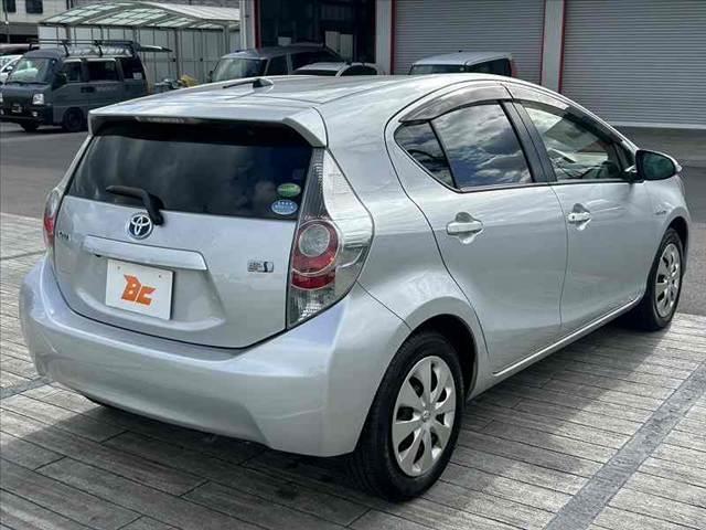 アクア S 禁煙 車検整備付 スマートキーX2 オートLEDヘッド 純正SDナビ BT フルセグ DVD ステリモ ETC ドラレコ フォグ チルトステア シートリフター 電格ミラーウインカー Pガラス(12枚目)