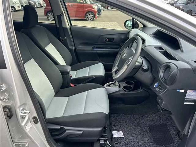 アクア S 禁煙 車検整備付 スマートキーX2 オートLEDヘッド 純正SDナビ BT フルセグ DVD ステリモ ETC ドラレコ フォグ チルトステア シートリフター 電格ミラーウインカー Pガラス(16枚目)