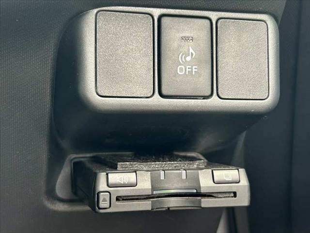 アクア S 禁煙 車検整備付 スマートキーX2 オートLEDヘッド 純正SDナビ BT フルセグ DVD ステリモ ETC ドラレコ フォグ チルトステア シートリフター 電格ミラーウインカー Pガラス(26枚目)