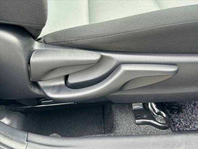 アクア S 禁煙 車検整備付 スマートキーX2 オートLEDヘッド 純正SDナビ BT フルセグ DVD ステリモ ETC ドラレコ フォグ チルトステア シートリフター 電格ミラーウインカー Pガラス(30枚目)