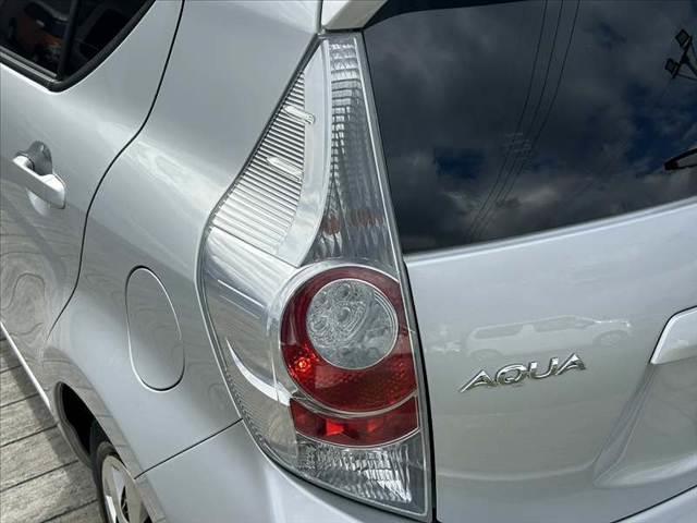 アクア S 禁煙 車検整備付 スマートキーX2 オートLEDヘッド 純正SDナビ BT フルセグ DVD ステリモ ETC ドラレコ フォグ チルトステア シートリフター 電格ミラーウインカー Pガラス(35枚目)