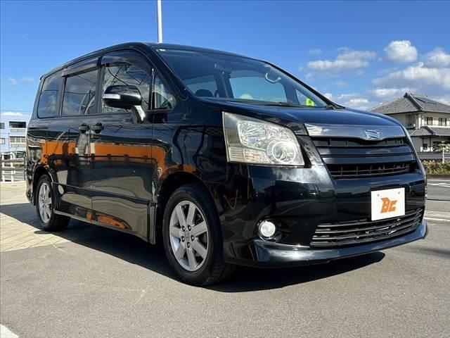 ノア S 禁煙車 車検整備付 両側電動スライドドア フリップダウンモニター 純正ナビ バックモニター 地デジ DVD再生 プッシュスタート スマートキー2ケ 電格ミラー ETC ウィンカーミラー 禁煙車 マット(8枚目)