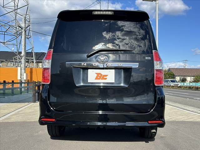ノア S 禁煙車 車検整備付 両側電動スライドドア フリップダウンモニター 純正ナビ バックモニター 地デジ DVD再生 プッシュスタート スマートキー2ケ 電格ミラー ETC ウィンカーミラー 禁煙車 マット(14枚目)