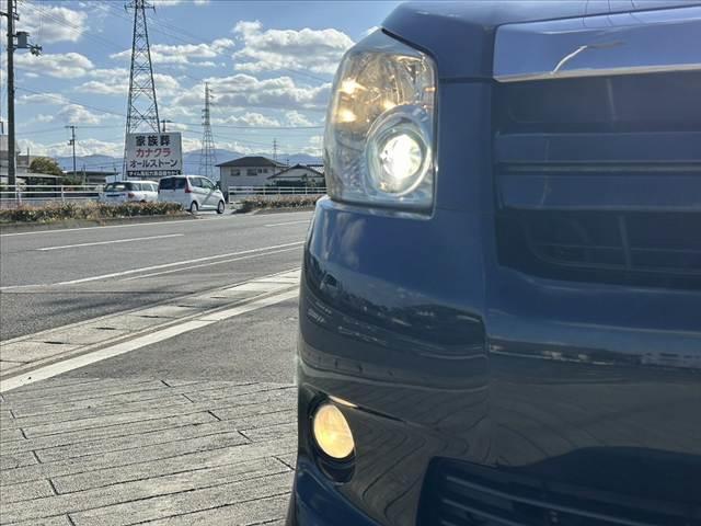 ノア S 禁煙車 車検整備付 両側電動スライドドア フリップダウンモニター 純正ナビ バックモニター 地デジ DVD再生 プッシュスタート スマートキー2ケ 電格ミラー ETC ウィンカーミラー 禁煙車 マット(33枚目)