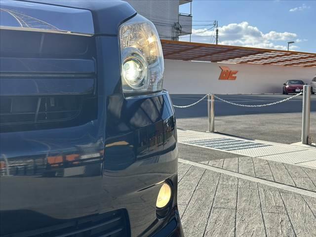 ノア S 禁煙車 車検整備付 両側電動スライドドア フリップダウンモニター 純正ナビ バックモニター 地デジ DVD再生 プッシュスタート スマートキー2ケ 電格ミラー ETC ウィンカーミラー 禁煙車 マット(34枚目)