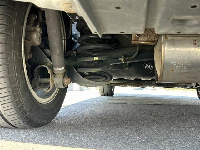 ノア S 禁煙車 車検整備付 両側電動スライドドア フリップダウンモニター 純正ナビ バックモニター 地デジ DVD再生 プッシュスタート スマートキー2ケ 電格ミラー ETC ウィンカーミラー 禁煙車 マット(44枚目)