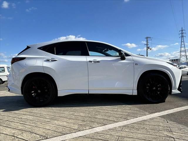 NX NX450h+ Fスポーツ 禁煙車 TRDエアロ アドバンストパーク セーフティ Aクルコン Aハイビーム BSM 20インチAW スポーツ革シート スマートキーX2 ETC オートLED Dインナーミラー 14型ナビ BT(12枚目)