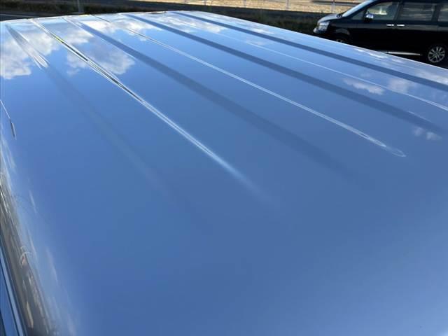 ジムニー XG 禁煙車 5MT 4WD 社外SDナビ フルセグ BT DVD キーレス スペアキー 横滑り防止 チルトステア ヨコハマ製マッドタイヤ サイドカーテンエアB マット プライバシーガラス レベライザー(28枚目)