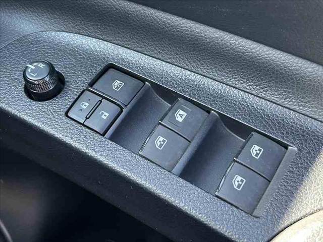 シエンタ X Vパッケージ 禁煙 車検整備付 純正SDナビ 地デジ バックモニター ETC キーレス アイドリングストップ 両側スライド 電格ミラーウインカー チルトステア シートリフター ACソケット 横滑り防止 SRSエアB(6枚目)