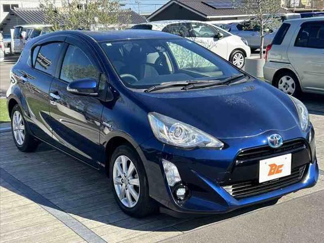 アクア Ｓスタイルブラック　中期　車検整備付　セーフティセンスＣ　オートＬＥＤヘッド＆フォグ　ＥＴＣ　シートヒーター　純１５ＡＷ　スマートキー　純正ＳＤナビ　フルセグ　ＢＴ　ＤＶＤ　ステリモ　Ｂカメラ　チルトステア　シートリフタ（10枚目）