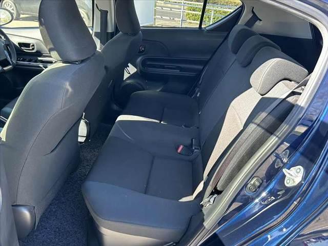 アクア Ｓスタイルブラック　中期　車検整備付　セーフティセンスＣ　オートＬＥＤヘッド＆フォグ　ＥＴＣ　シートヒーター　純１５ＡＷ　スマートキー　純正ＳＤナビ　フルセグ　ＢＴ　ＤＶＤ　ステリモ　Ｂカメラ　チルトステア　シートリフタ（18枚目）