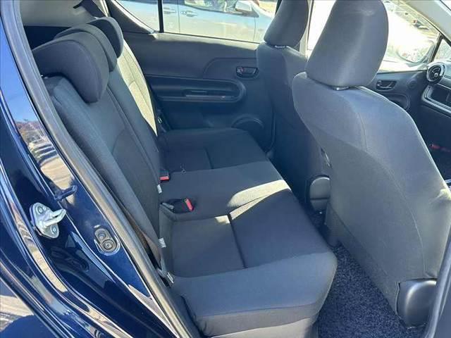 アクア Ｓスタイルブラック　中期　車検整備付　セーフティセンスＣ　オートＬＥＤヘッド＆フォグ　ＥＴＣ　シートヒーター　純１５ＡＷ　スマートキー　純正ＳＤナビ　フルセグ　ＢＴ　ＤＶＤ　ステリモ　Ｂカメラ　チルトステア　シートリフタ（19枚目）