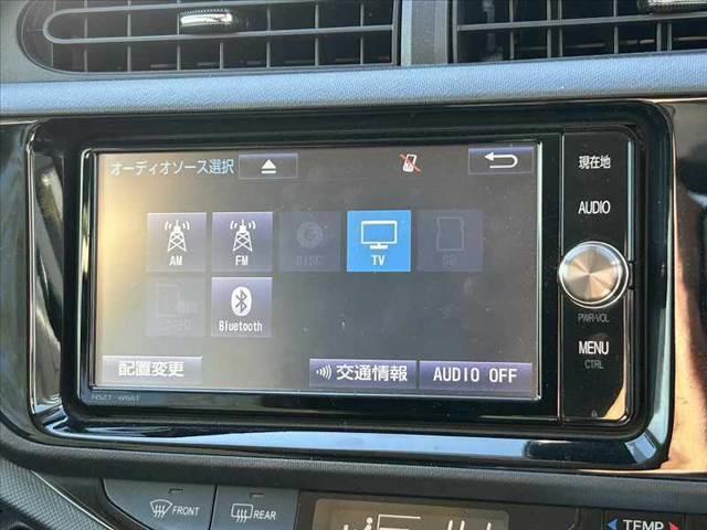アクア Ｓスタイルブラック　中期　車検整備付　セーフティセンスＣ　オートＬＥＤヘッド＆フォグ　ＥＴＣ　シートヒーター　純１５ＡＷ　スマートキー　純正ＳＤナビ　フルセグ　ＢＴ　ＤＶＤ　ステリモ　Ｂカメラ　チルトステア　シートリフタ（23枚目）