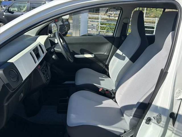 アルト ＶＰ　禁煙車　車検整備付　５ＡＧＳ　エアコン　パワステ　キーレス　スペアキー　ヘッドライトレベライザー　シガーソケット　純正セキュリティアラーム　ラジオチューナー　フロアマット　ドアバイザー　ＷＳＲＳエアＢ（17枚目）