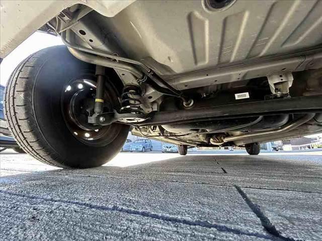 アルト ＶＰ　禁煙車　車検整備付　５ＡＧＳ　エアコン　パワステ　キーレス　スペアキー　ヘッドライトレベライザー　シガーソケット　純正セキュリティアラーム　ラジオチューナー　フロアマット　ドアバイザー　ＷＳＲＳエアＢ（37枚目）