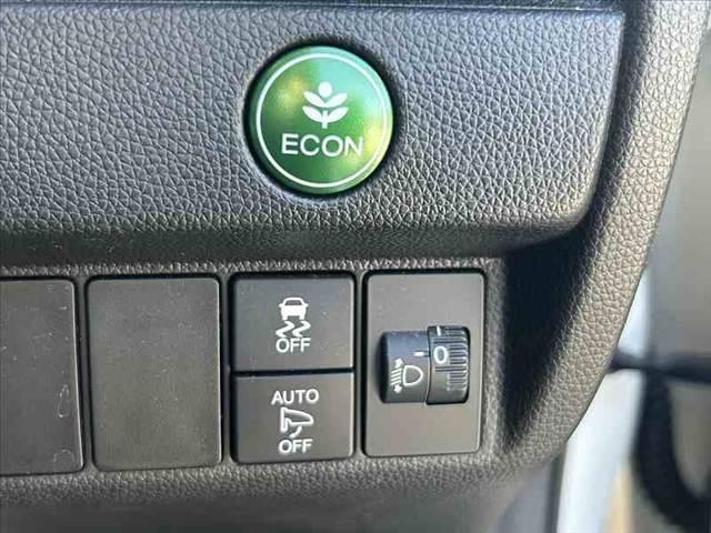 フィット 　後期　禁煙車　車検整備付　社外メモリナビ　地デジ　ＢＴ　Ｂカメラ　ステリモ　スマートキーＸ２　ＥＴＣ　ドラレコ　Ａストップ　電格ミラーウインカー　チルトステア　シートリフター　Ｐガラス（23枚目）