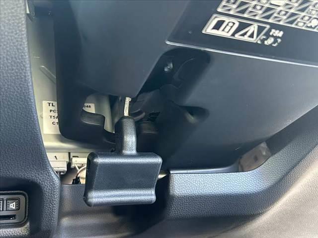 フィット 　後期　禁煙車　車検整備付　社外メモリナビ　地デジ　ＢＴ　Ｂカメラ　ステリモ　スマートキーＸ２　ＥＴＣ　ドラレコ　Ａストップ　電格ミラーウインカー　チルトステア　シートリフター　Ｐガラス（25枚目）