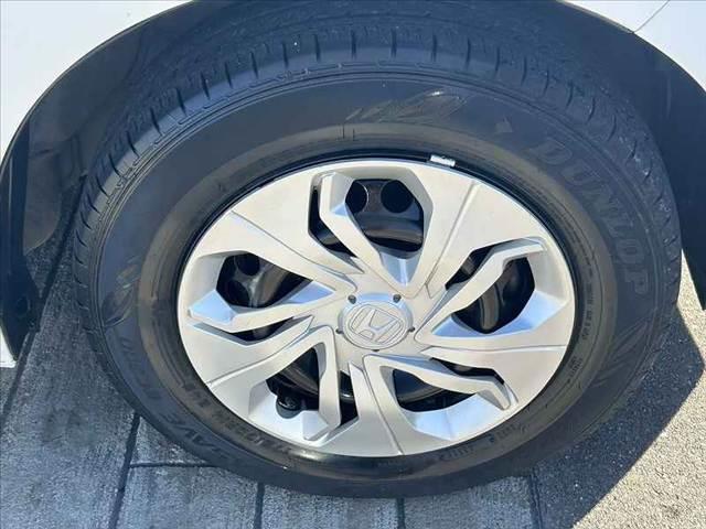 フィット 　後期　禁煙車　車検整備付　社外メモリナビ　地デジ　ＢＴ　Ｂカメラ　ステリモ　スマートキーＸ２　ＥＴＣ　ドラレコ　Ａストップ　電格ミラーウインカー　チルトステア　シートリフター　Ｐガラス（33枚目）