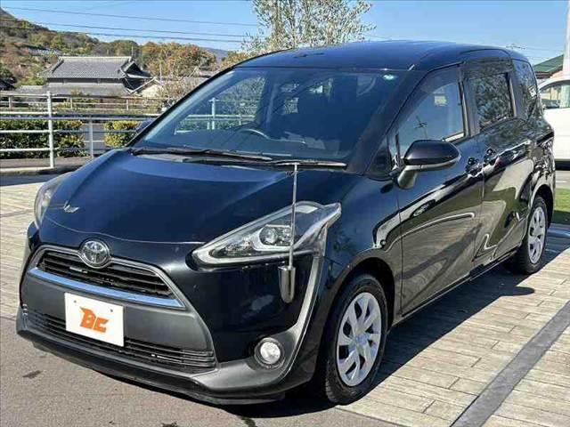シエンタ G 禁煙車 セーフティセンスC 両電スラ オートLED フォグ 純正SDナビ フルセグ BT DVD Bカメラ ステリモ スマートキーX2 ドラレコ Aストップ チルトステア シートリフター Pガラス(8枚目)