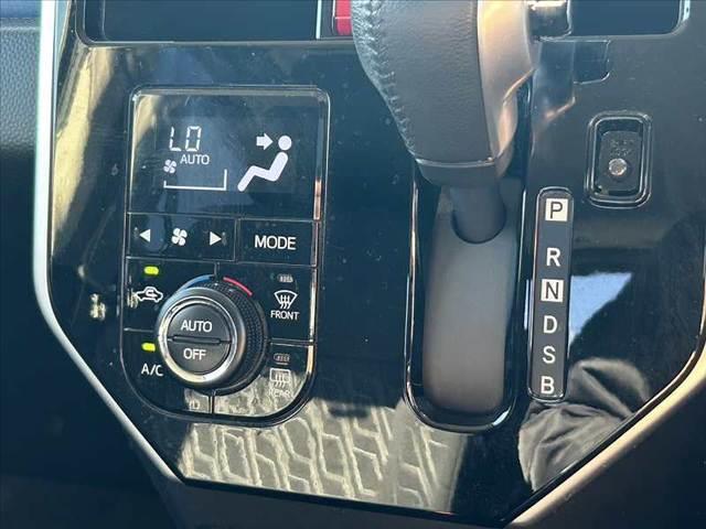 タンク カスタムG 後期 禁煙車 車検整備付 SA3 Aハイビーム コーナーセンサー 両電スラ クルコン 純正9インチナビ フルセグ BT DVD Bカメ ステリモ オートLED スマートキーX2 革巻きステア(23枚目)