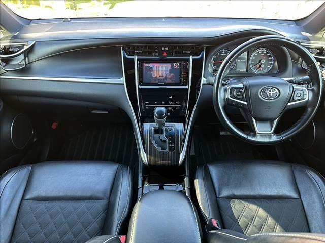 ハリアー エレガンス 禁煙車 車検整備付 モデリスタフルエアロ ナビ フルセグ バックモニター ETC プッシュスタート スマートキー パワーシート 横滑り防止 LEDオートライト BT DVD再生 合皮コンビシート(2枚目)