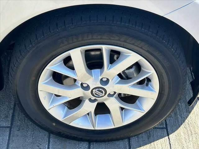 ノート ｅ－パワー　メダリスト　後期　禁煙車　車検整備付　エマブレ　アラビュー　インテリミラー　コーナーセンサー　クルコン　オートＬＥＤ　フォグ　スマートキー　純１５ＡＷ　社外メモリナビ　ＢＴ　ステリモ　電格ミラー　Ｐガラス（34枚目）