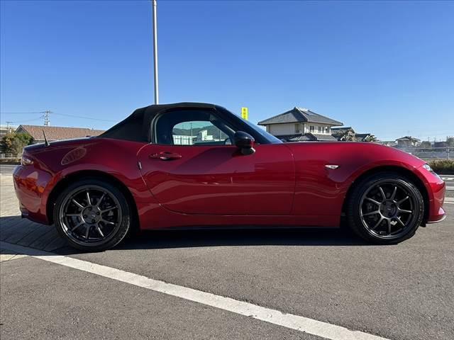 ロードスター Sスペシャルパッケージ 禁煙車 BSM 車線逸脱警報 オートLED シートヒーター 純正ナビ フルセグ BT DVD Bカメラ ステリモ スマートキー ETC ドラレコ 革巻きステア チルトステア 柿本改マフラー(12枚目)