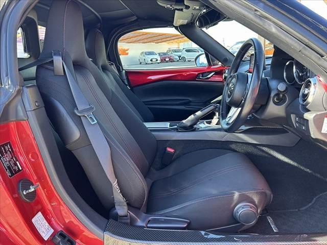 ロードスター Sスペシャルパッケージ 禁煙車 BSM 車線逸脱警報 オートLED シートヒーター 純正ナビ フルセグ BT DVD Bカメラ ステリモ スマートキー ETC ドラレコ 革巻きステア チルトステア 柿本改マフラー(16枚目)