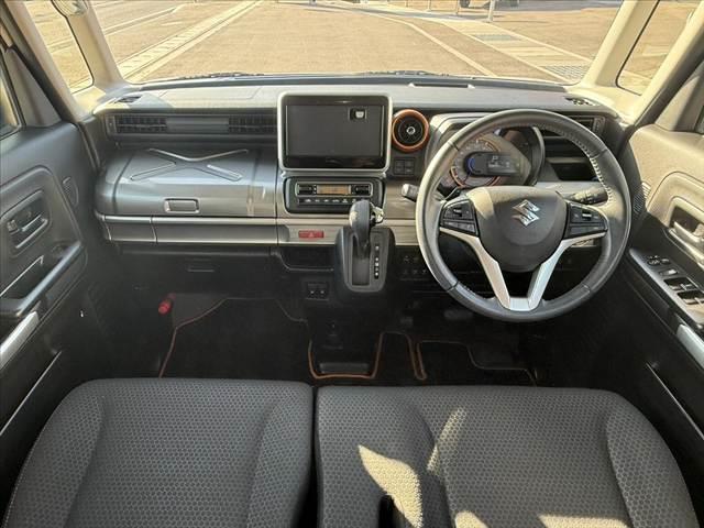 スペーシアギア ハイブリッドXZ ターボ 禁煙車 車検整備付 ターボ 両側電スラ セーフティサポート クルコン プッシュスタート スマートキー2ケ LEDオートライト LEDフォグランプ 後席テーブル ロールサンシェード シートヒーター(2枚目)