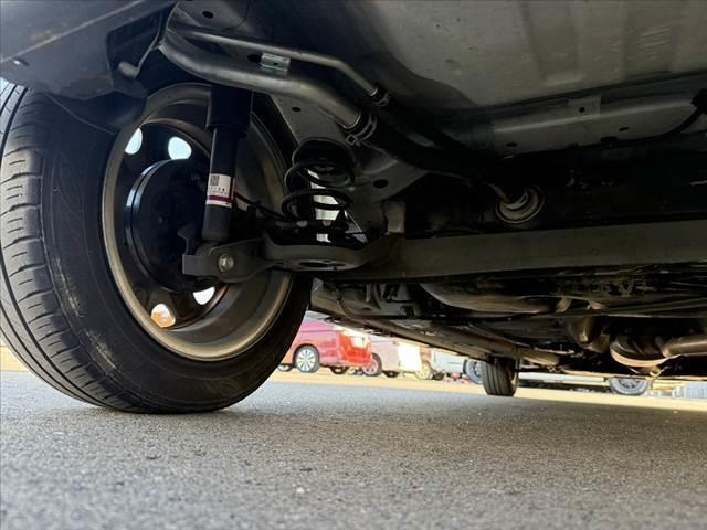 スペーシアギア ハイブリッドXZ ターボ 禁煙車 車検整備付 ターボ 両側電スラ セーフティサポート クルコン プッシュスタート スマートキー2ケ LEDオートライト LEDフォグランプ 後席テーブル ロールサンシェード シートヒーター(41枚目)