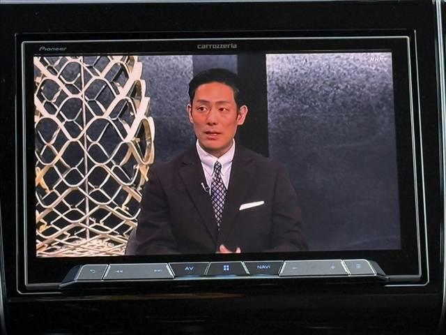 スイフトスポーツ ベースグレード 禁煙車 車検整備付 6MT ローダウン ターボ 社外8インチナビ フルセグ BT TRUSTステアリング TRUSTマフラー 純正17インチAW サブウーファー スポーツシート クルコン ステリモ(4枚目)